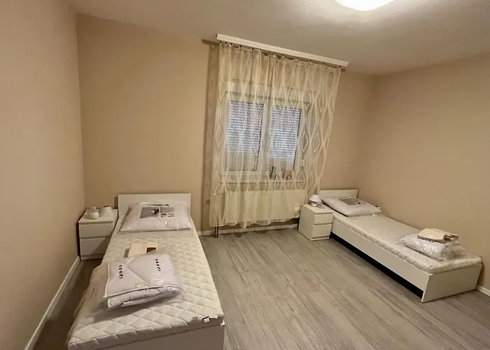 Apartament Voeroesmarty Deluxe Vendeghaz Kaposvár